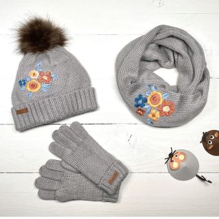 Zimni pletený set Květy. #kulich #nákrčník #rukavice #módaproděti #dětskýstyl #minimel.cz #designproděti